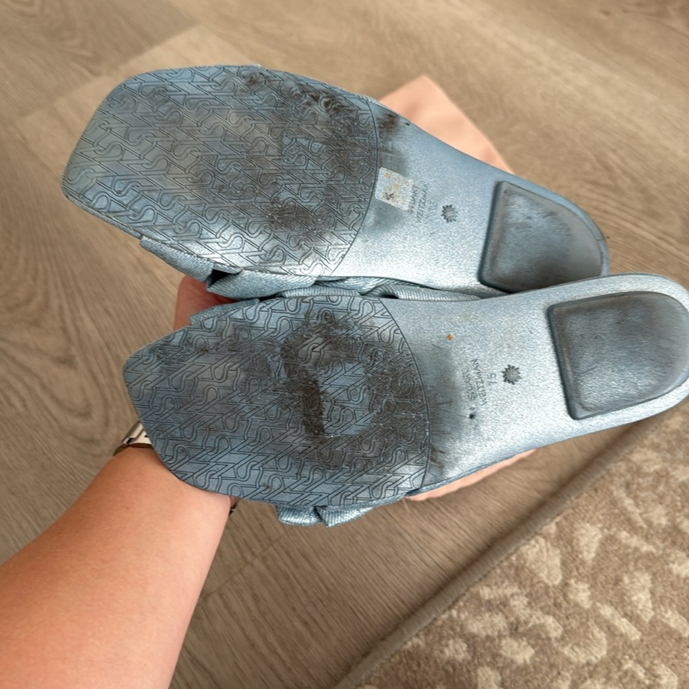 Stuart Weitzman Sofia Bow Slide Sandal - Picture 5 of 6